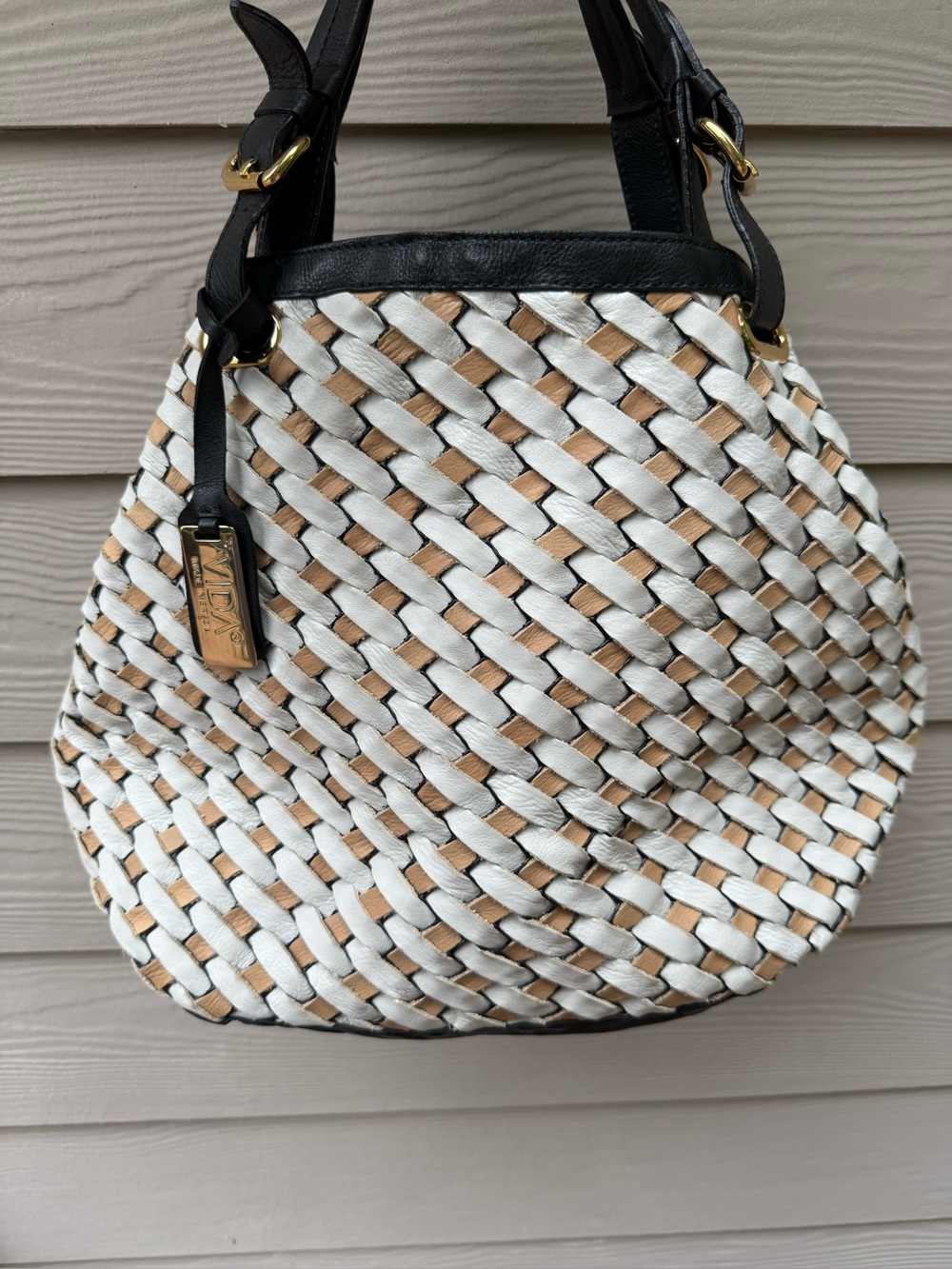 Vida brand woven leather hobo handbag